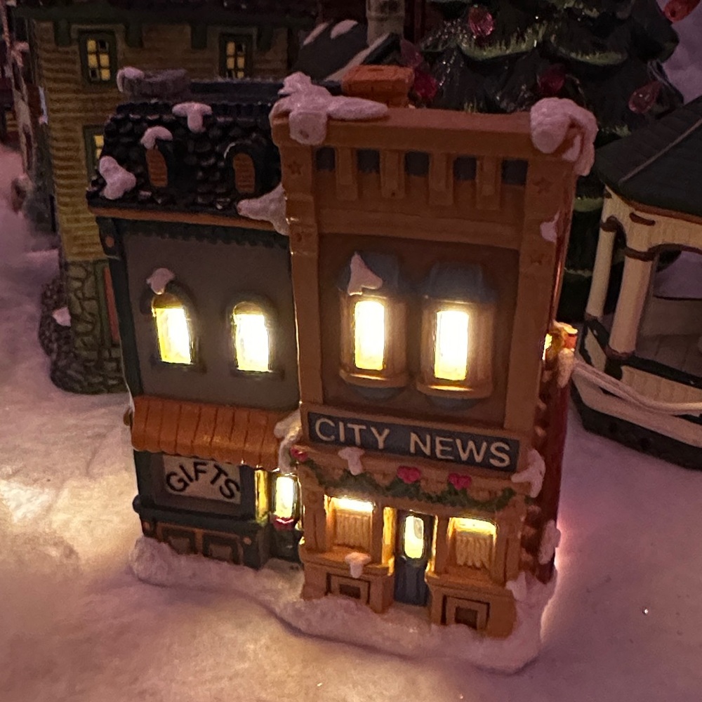 Source Unknown Illuminated Ceramic Building